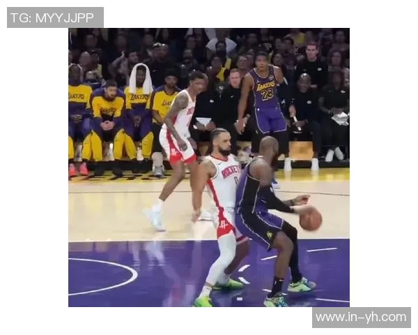 狄龙直言当年詹姆斯投三分必定失手引发热议 狄龙直言当年詹姆斯投三分必定失手引发热议